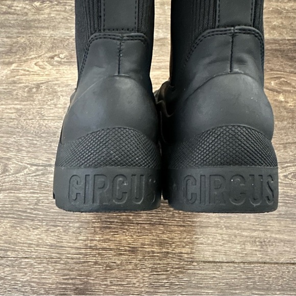 Sam Edelman Circus NY ‘Bethanie’ Rainboot - Picture 5 of 15